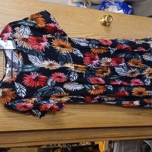 Dress with flower design